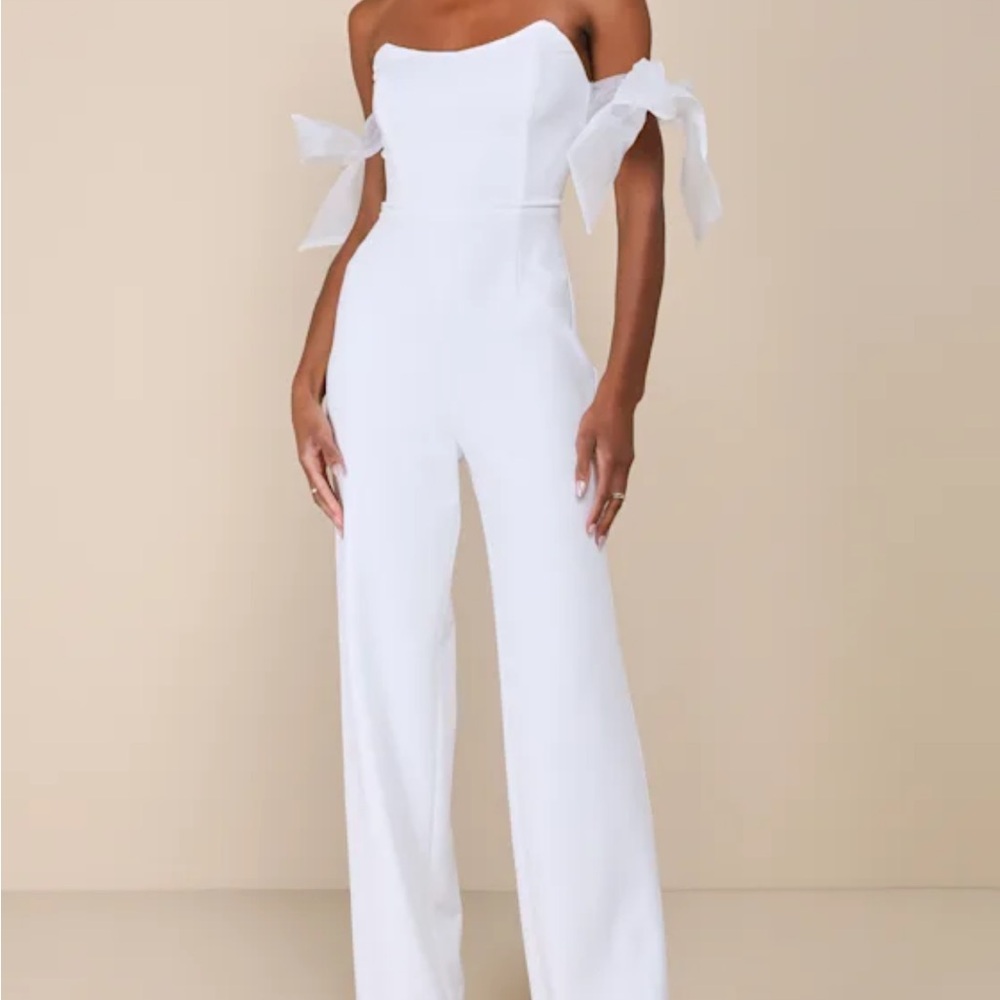 Lulu's White Strapless Bow-Sleeve Wide-Leg Jumpsuit